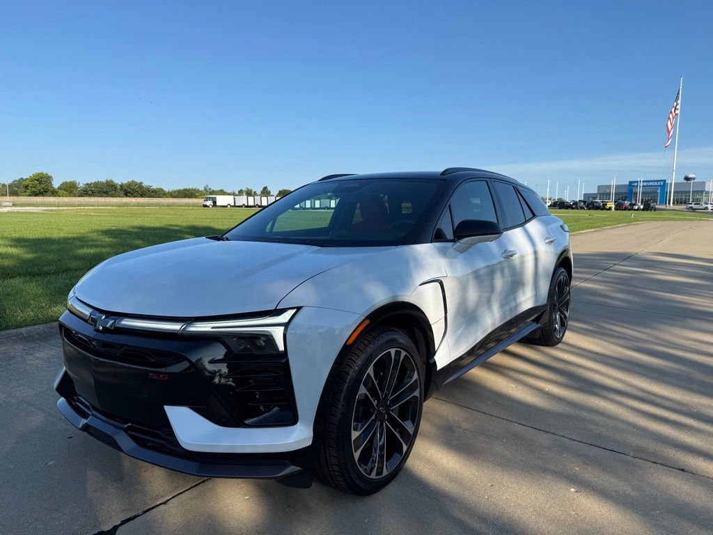 Used 2026 Chevrolet Blazer EV SS AWD/4WD image 11