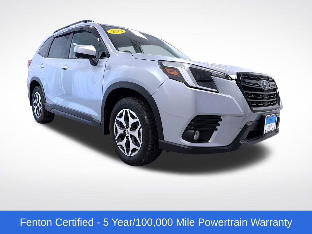 Used 2023 Subaru Forester Premium AWD/4WD image 1