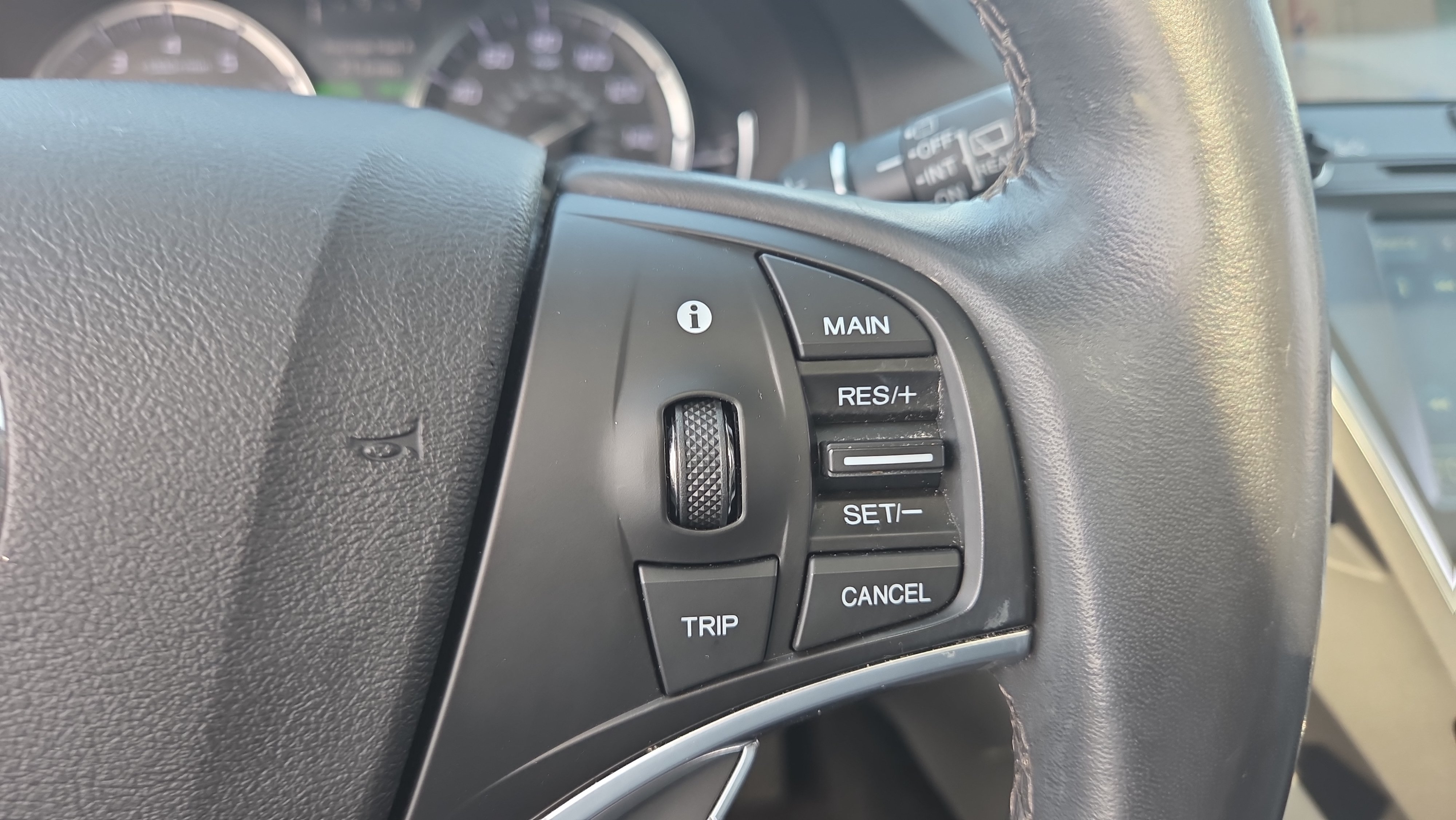 Used 2018 Acura MDX SH-AWD w/ Technology Package image 23