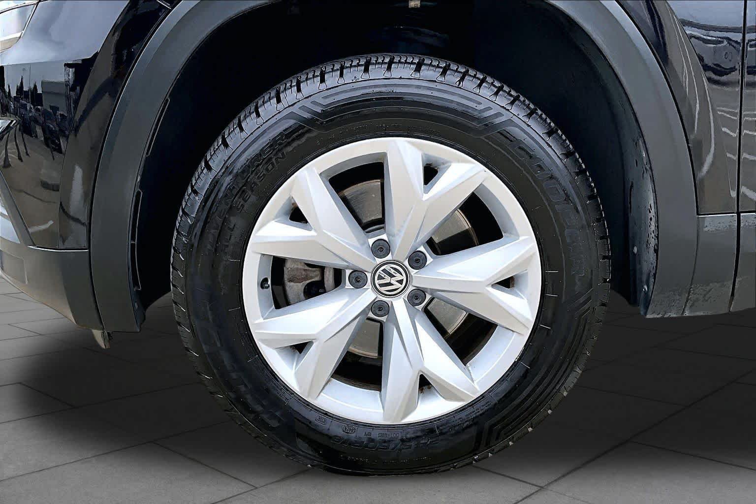 Used 2019 Volkswagen Atlas S FWD image 10