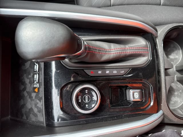 Used 2023 Chevrolet Colorado Z71 w/ Z71 Convenience Package 2 AWD/4WD image 23