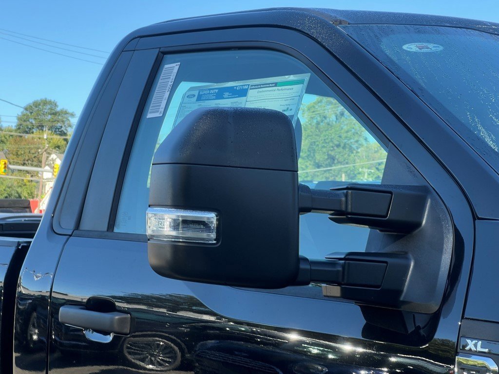 New 2026 Ford F350 XL w/ XL Off-Road Package image 7