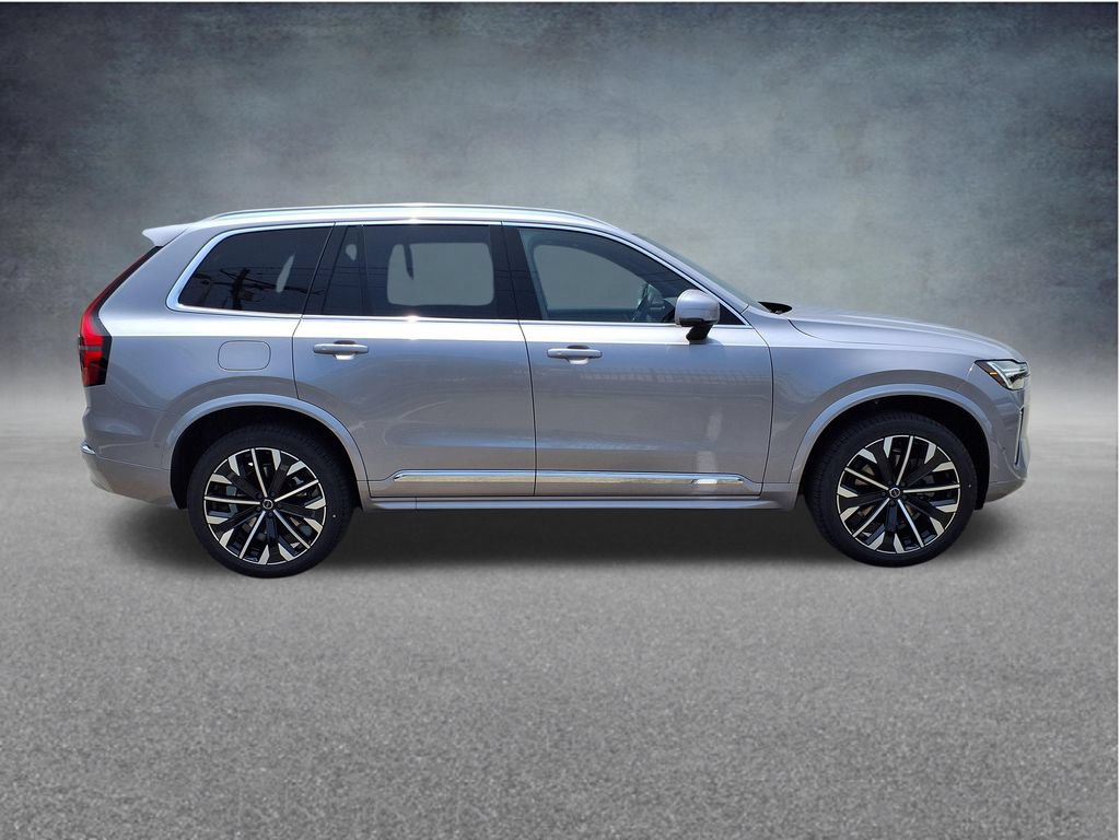 New 2026 Volvo XC90 B5 Plus AWD/4WD image 8