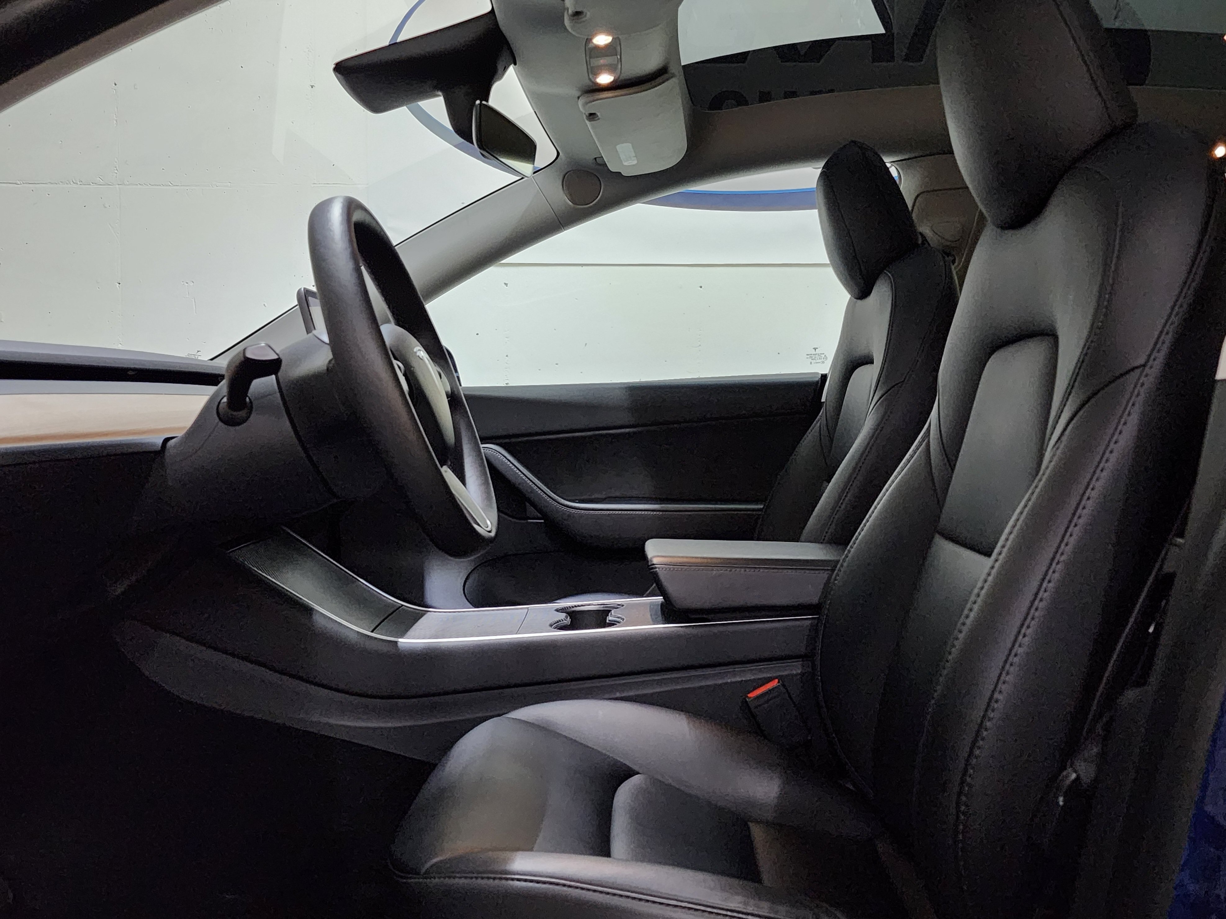 Used 2021 Tesla Model Y Long Range AWD/4WD image 14