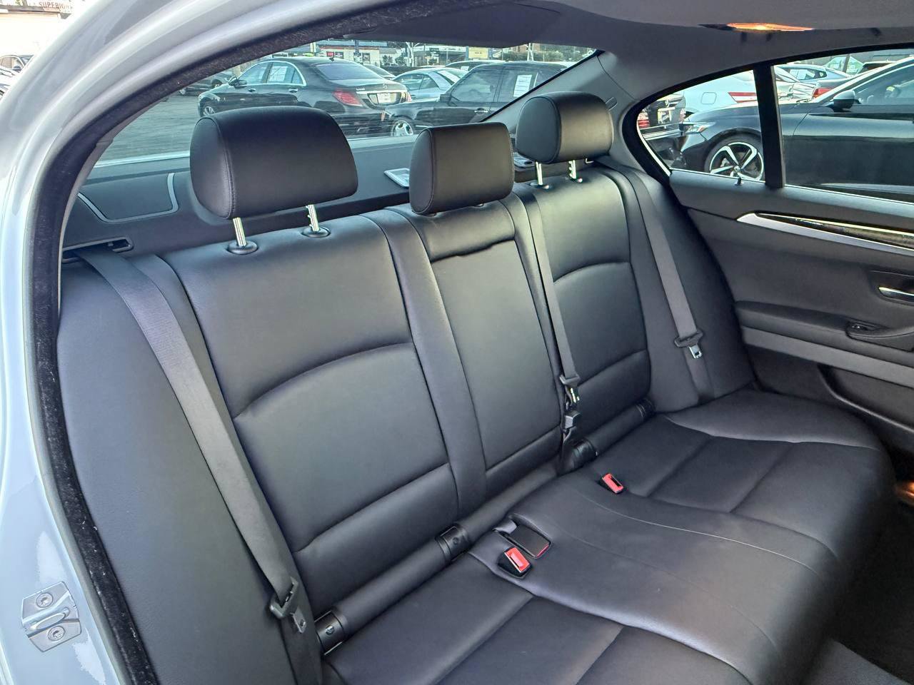 Used 2014 BMW 528i Sedan RWD image 29