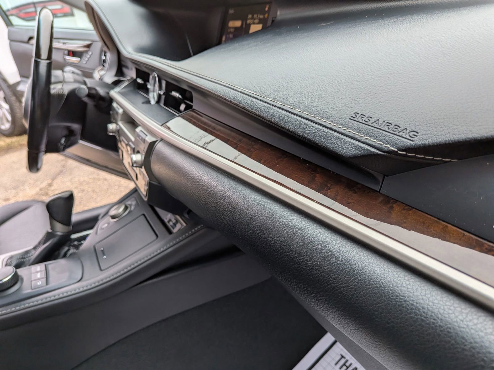Used 2016 Lexus ES 350 w/ Premium Package w/Wood Trim image 35
