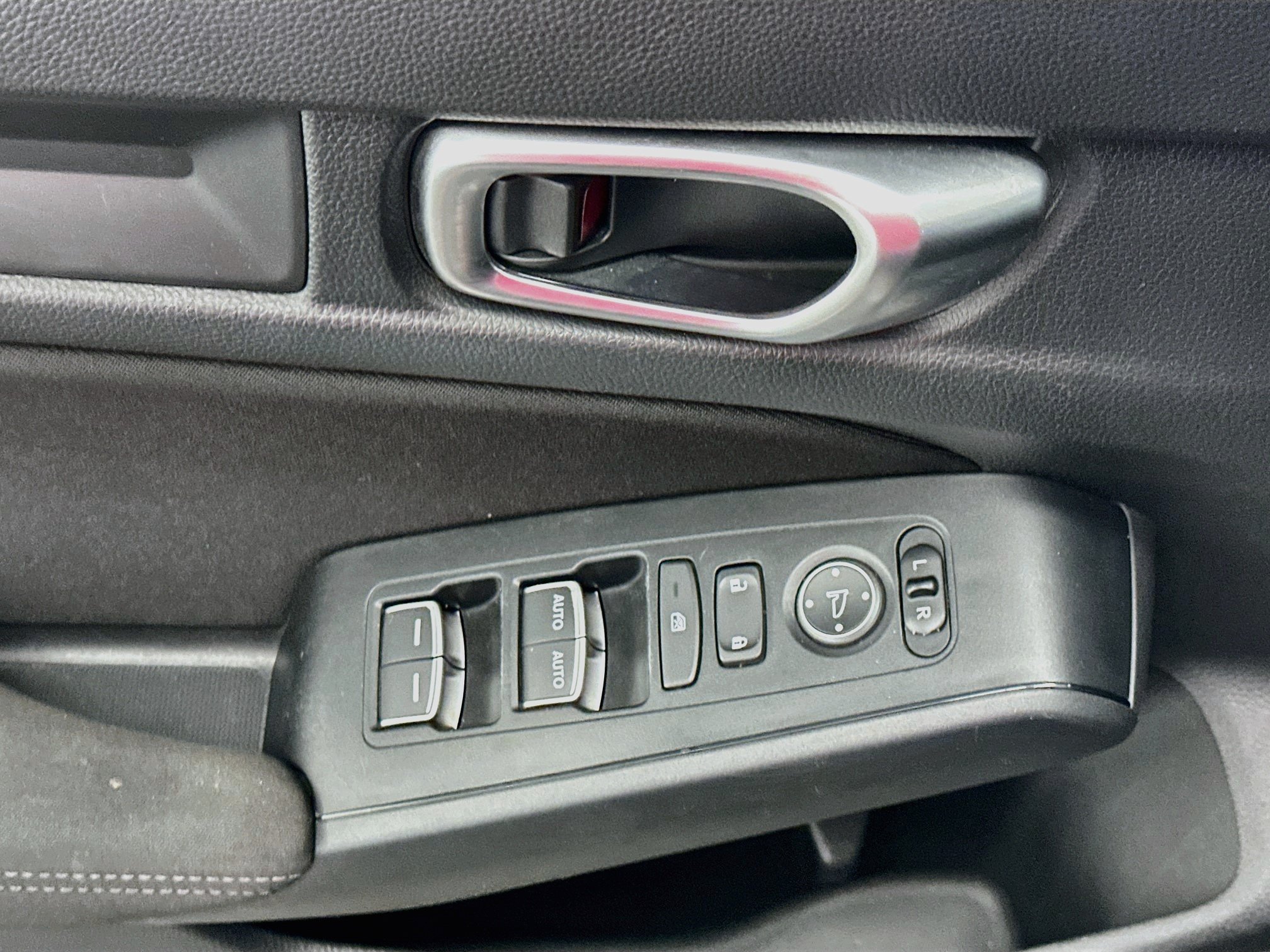 Used 2024 Honda Civic LX image 15