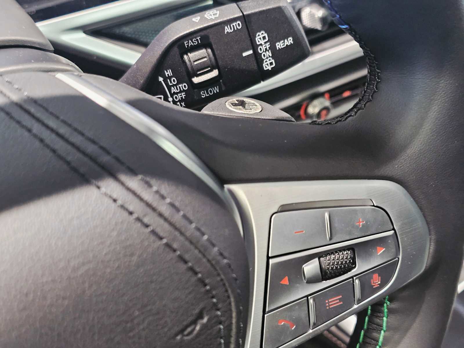 New 2026 BMW ALPINA XB7 image 12
