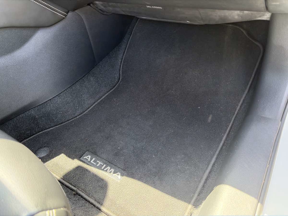 Used 2019 Nissan Altima 2.5 SL FWD image 32