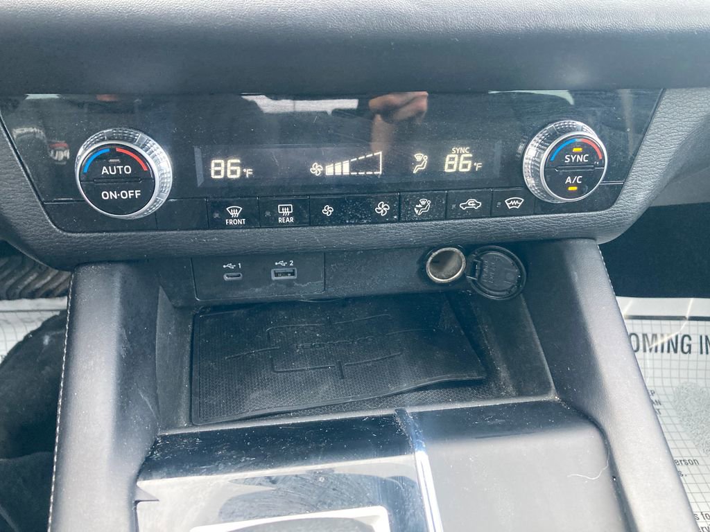 Used 2022 Mitsubishi Outlander ES image 27