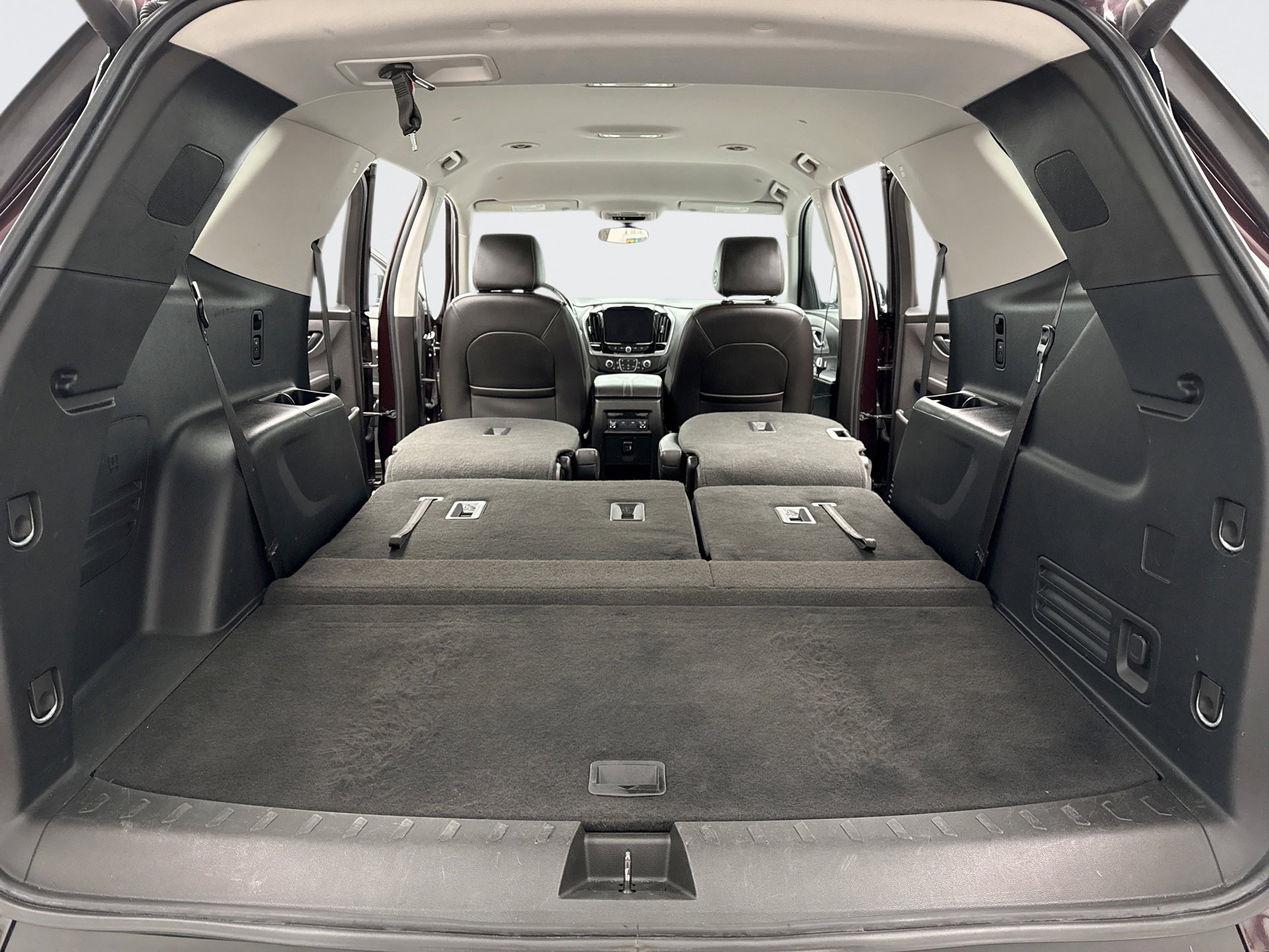 Used 2020 Chevrolet Traverse LT image 23