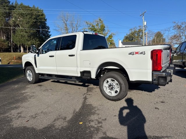 New 2026 Ford F350 XLT image 9