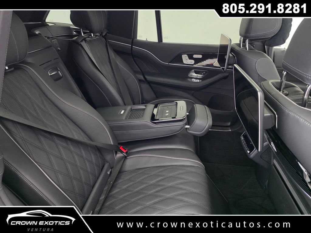 Used 2026 Mercedes-Benz Maybach GLS 600 4MATIC image 16