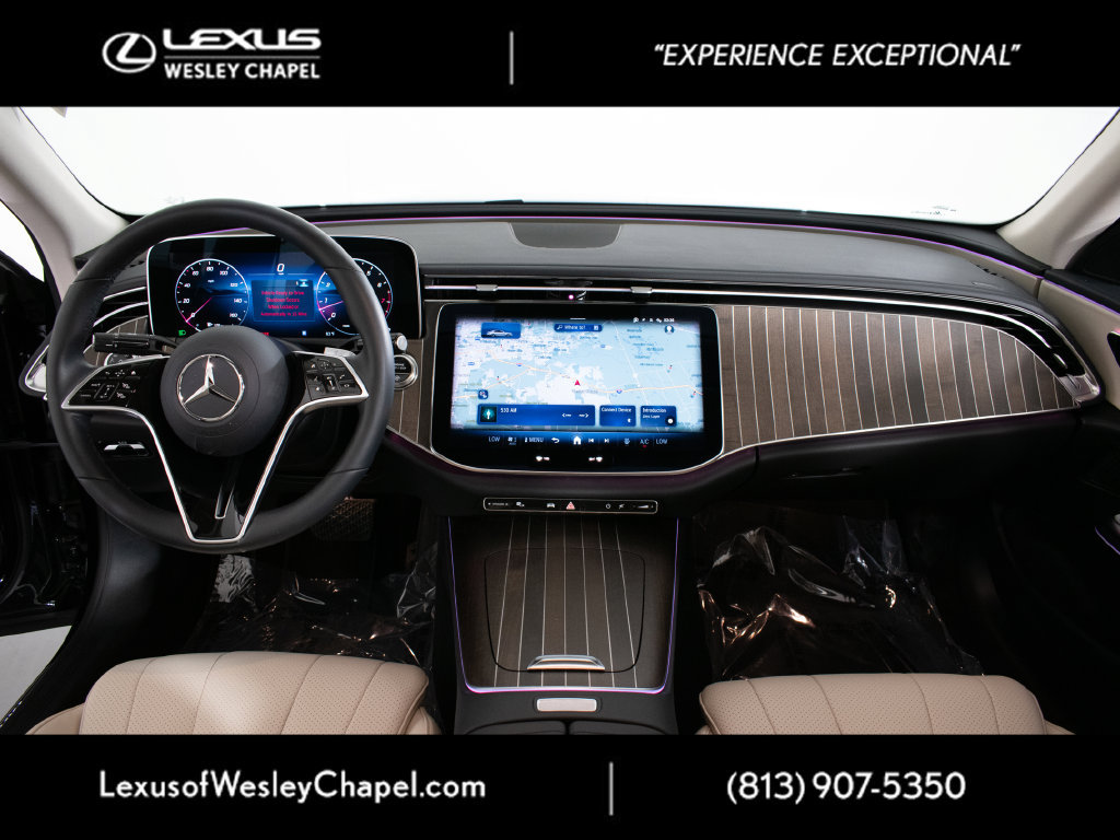 Used 2025 Mercedes-Benz E 350 4MATIC Sedan image 18