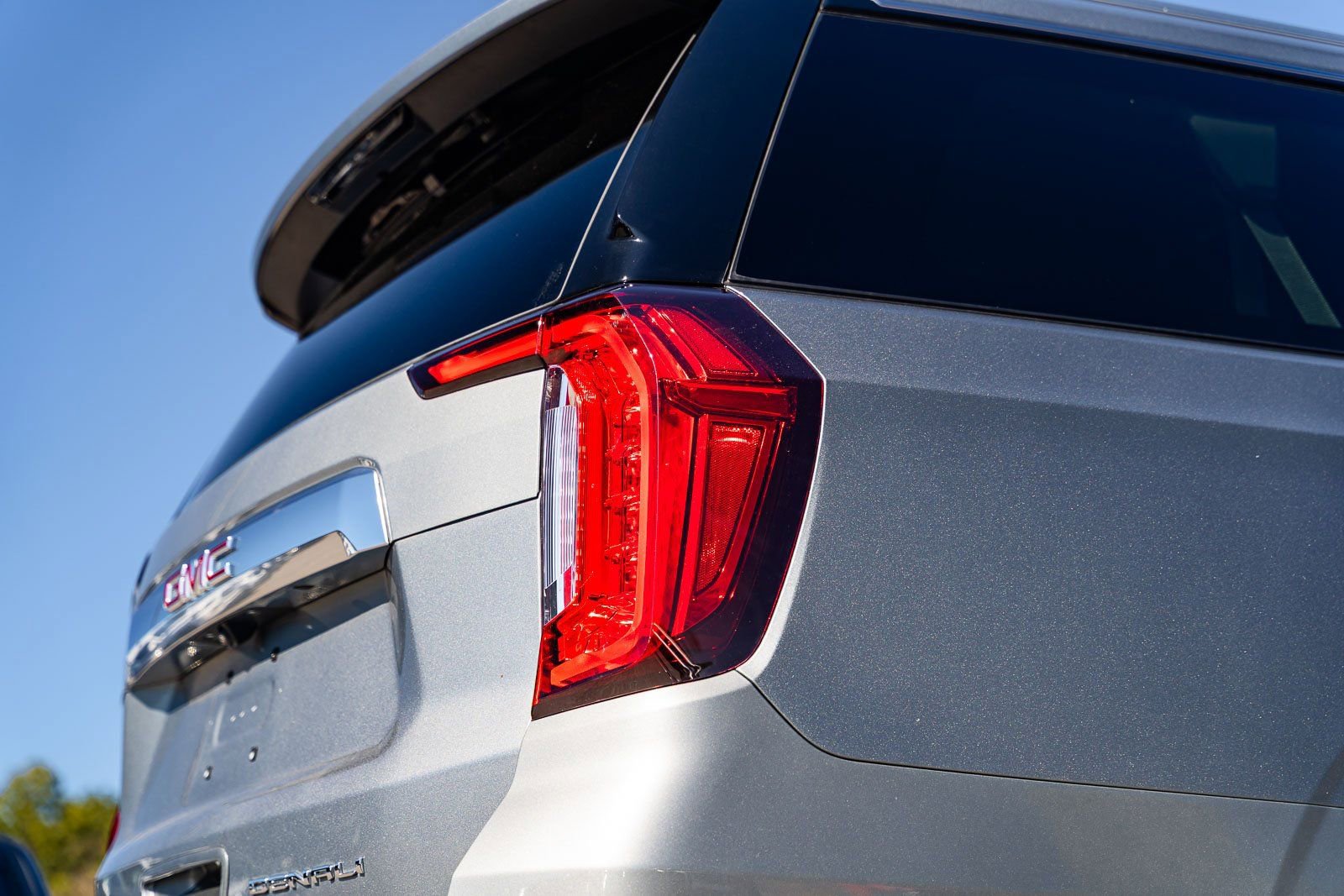 Used 2024 GMC Yukon XL Denali w/ Max Trailering Package image 14