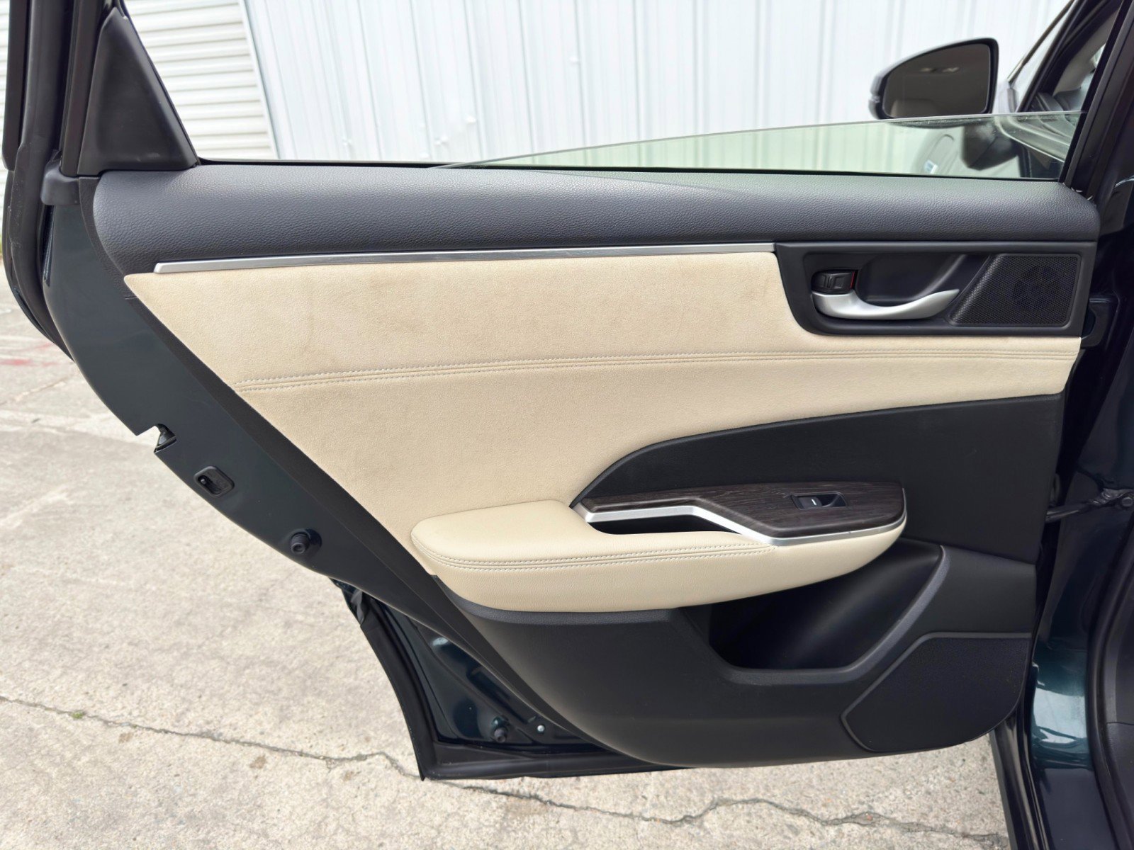 Used 2018 Honda Clarity Touring image 37