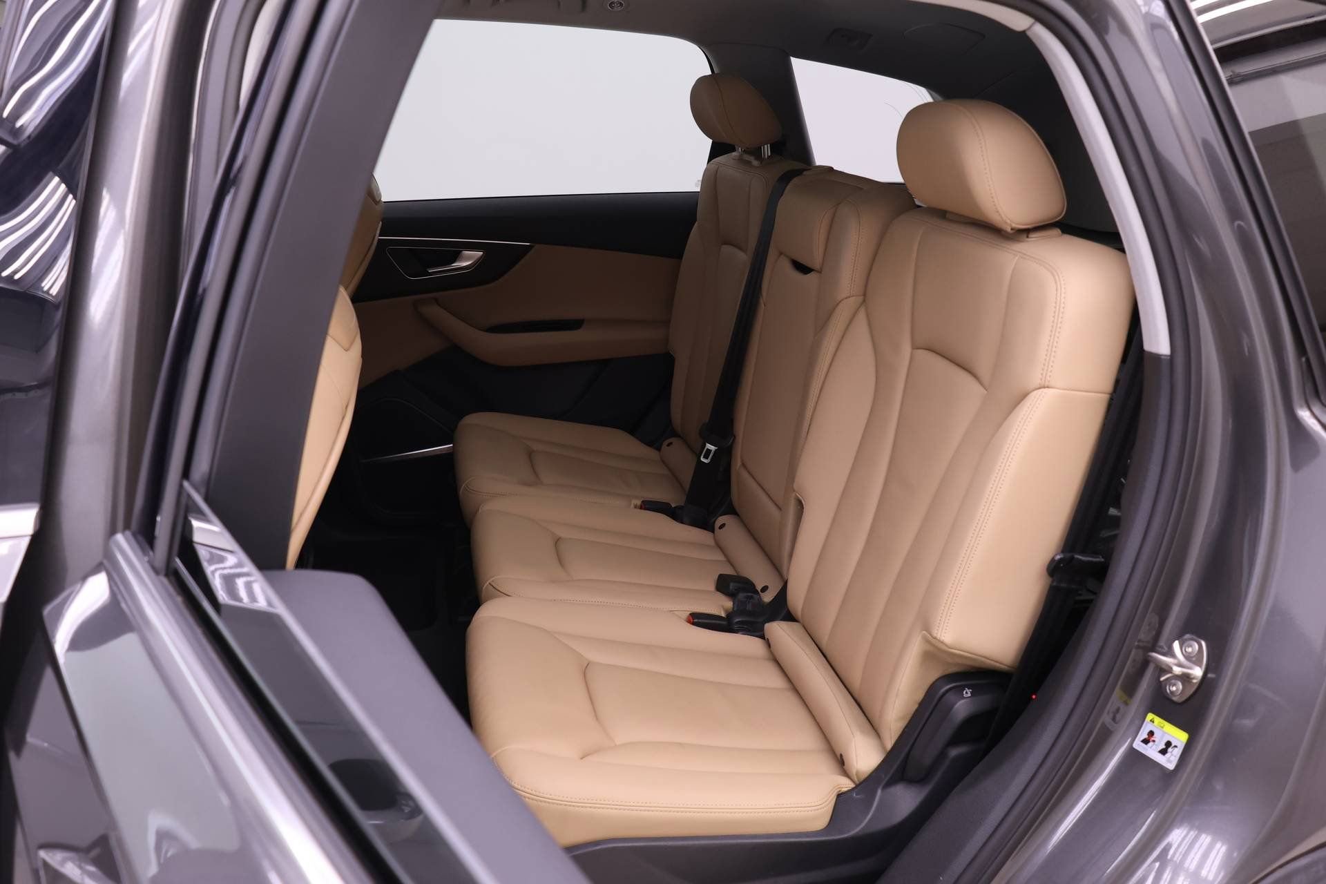 Used 2021 Audi Q7 3.0T Premium Plus w/ Premium Plus Package image 14