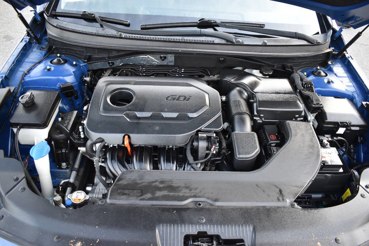 Used 2015 Hyundai Sonata Limited w/ Option Group 06 image 37