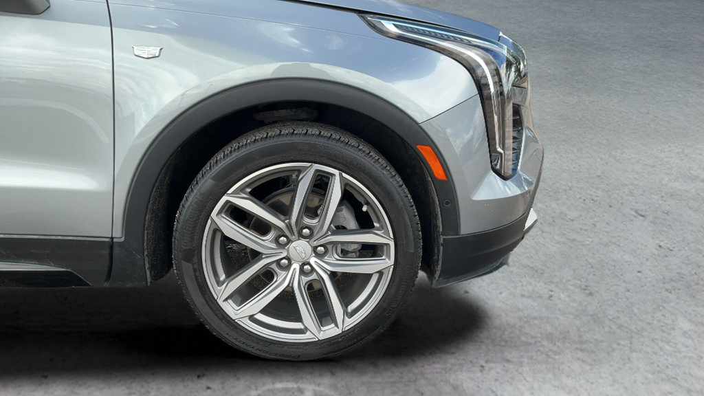 Used 2023 Cadillac XT4 Sport FWD image 26
