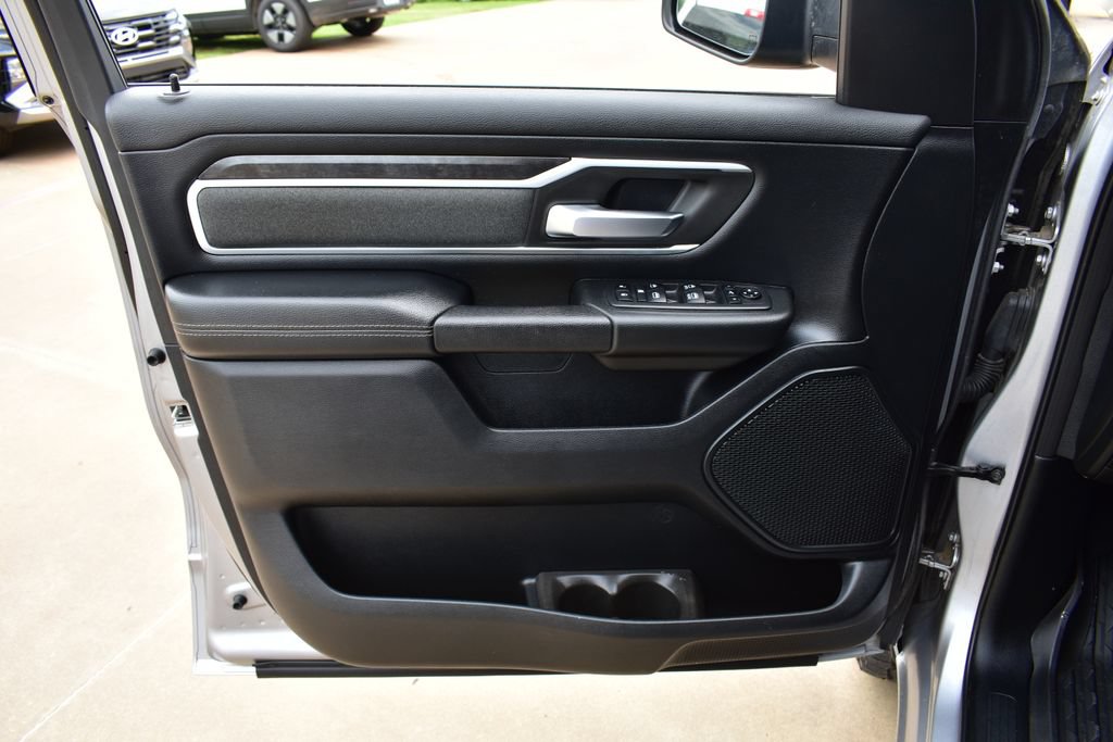 Used 2021 RAM 1500 Big Horn AWD/4WD image 16
