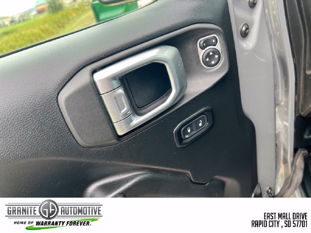 Used 2019 Jeep Wrangler Unlimited Sport S AWD/4WD image 20