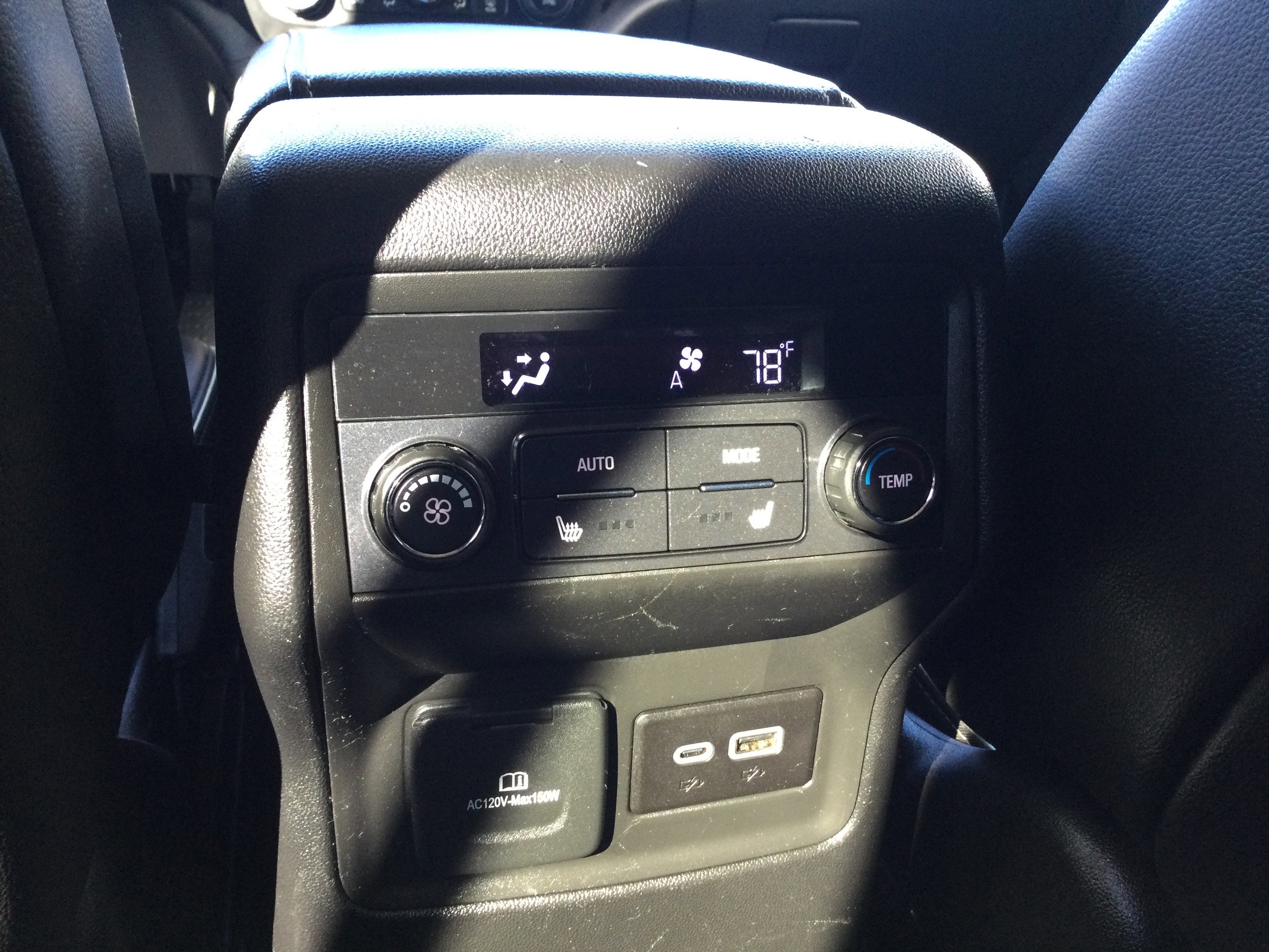 Used 2023 GMC Acadia Denali w/ Denali Ultimate Package image 9