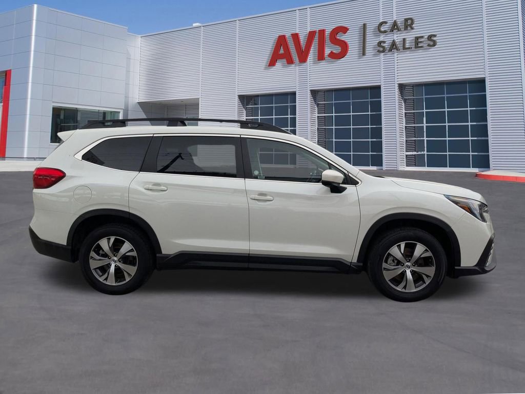 Used 2025 Subaru Ascent Premium AWD/4WD image 7