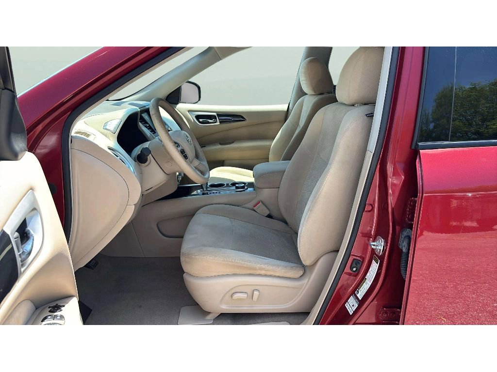 Used 2013 Nissan Pathfinder SV AWD/4WD image 12