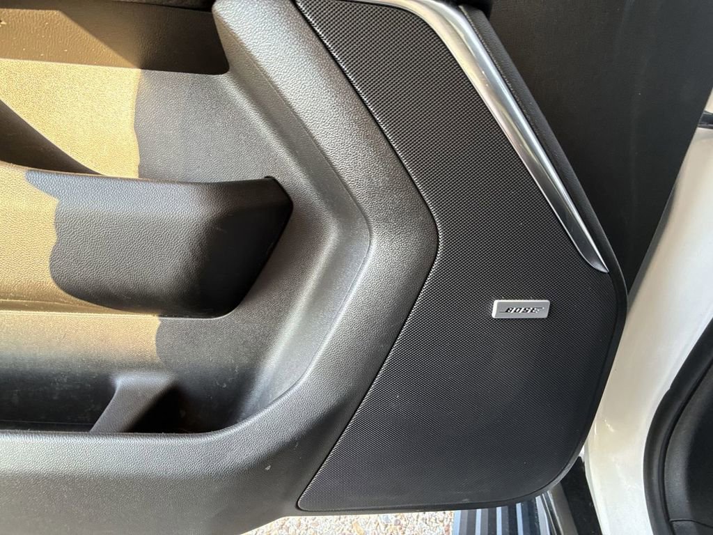 Certified 2022 GMC Yukon XL Denali w/ Denali Premium Package image 24