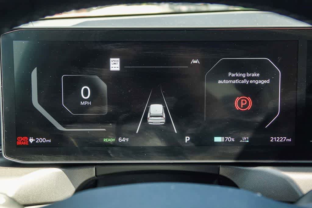 Certified 2024 Kia EV9 Light Long Range RWD image 23