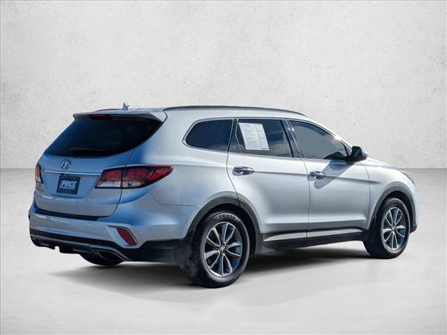 Used 2018 Hyundai Santa Fe SE w/ Cargo Package image 5