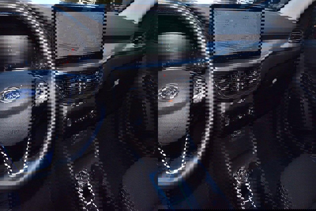 Used 2024 Ford Escape SE image 26