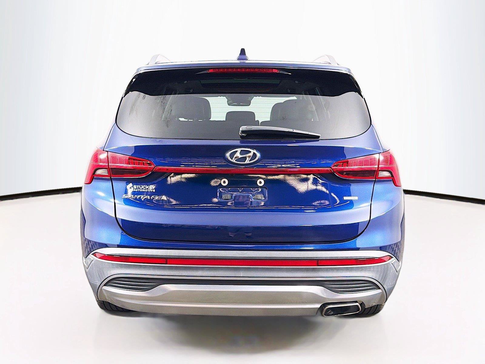 Used 2021 Hyundai Santa Fe SEL w/ Convenience + Premium Package AWD/4WD image 10