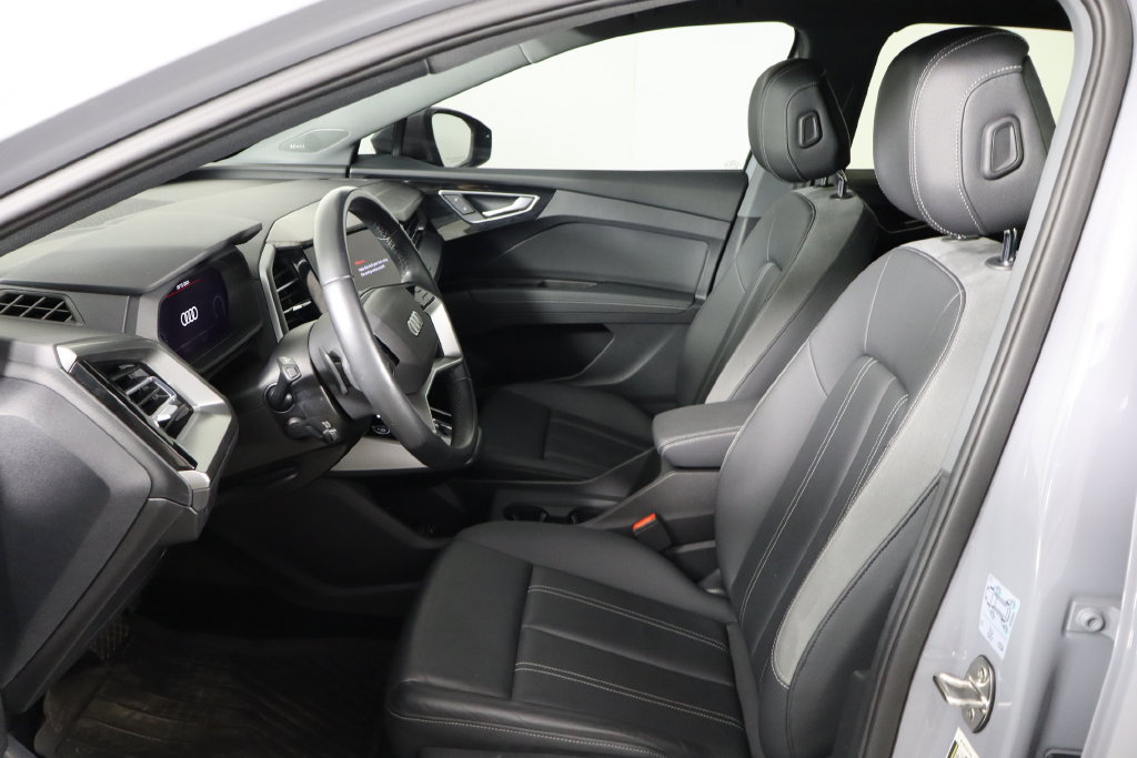 Used 2023 Audi Q4 e-tron Premium Plus w/ Premium Plus RWD image 14