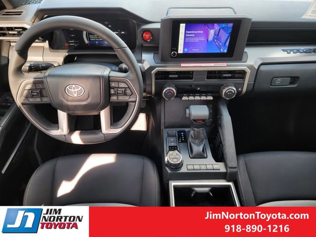 Used 2024 Toyota Tacoma TRD Off-Road image 26