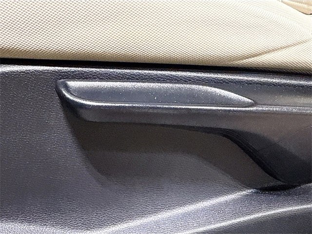 Used 2019 Honda CR-V LX image 20