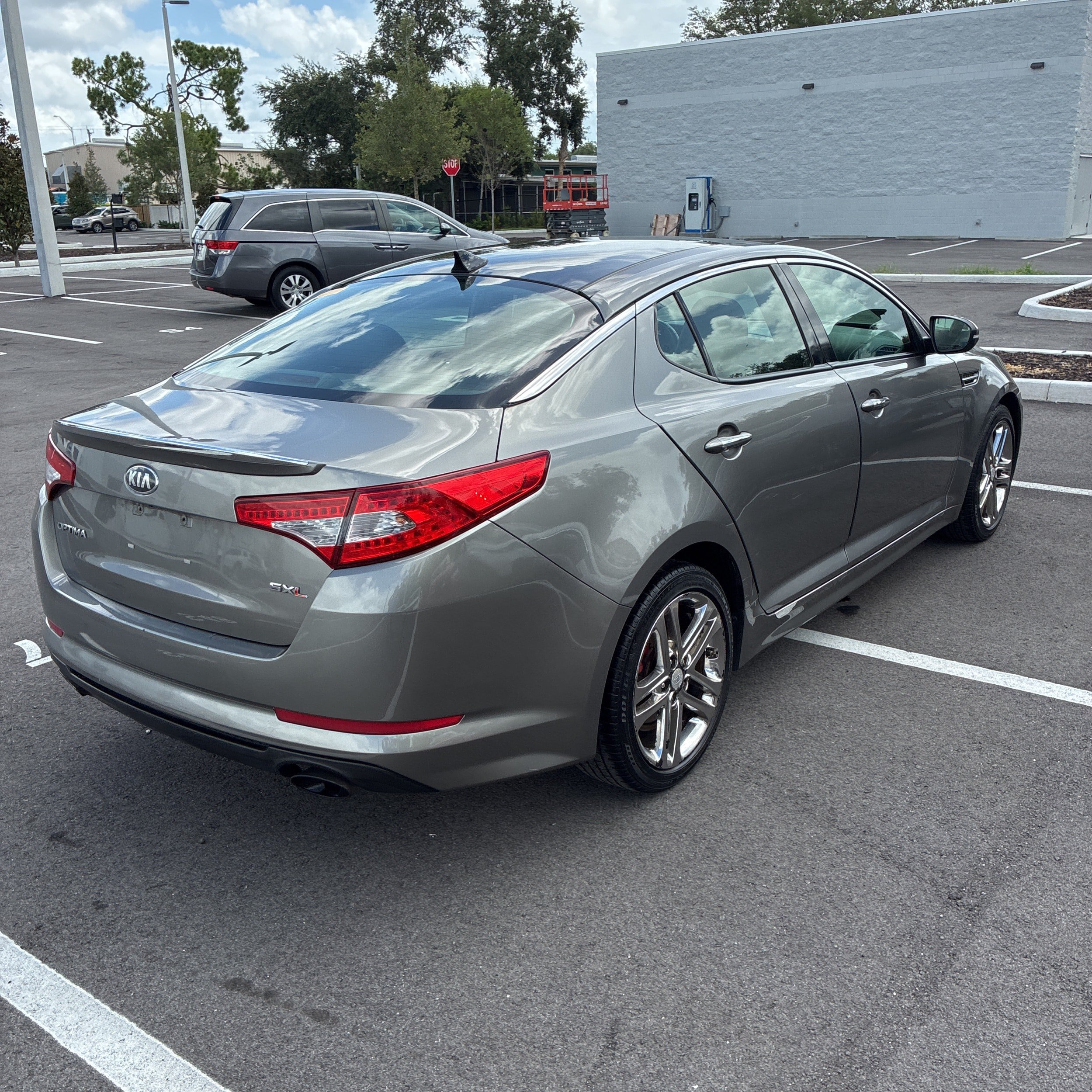 Used 2013 Kia Optima SX w/ Limited Pkg FWD image 12