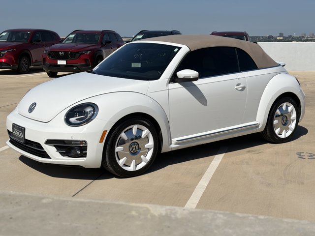 Used 2019 Volkswagen Beetle 2.0T Final Edition SEL FWD image 3