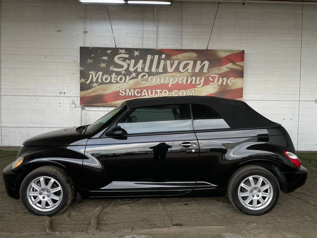 Used 2007 Chrysler PT Cruiser Convertible w/ Spring Special Group image 2
