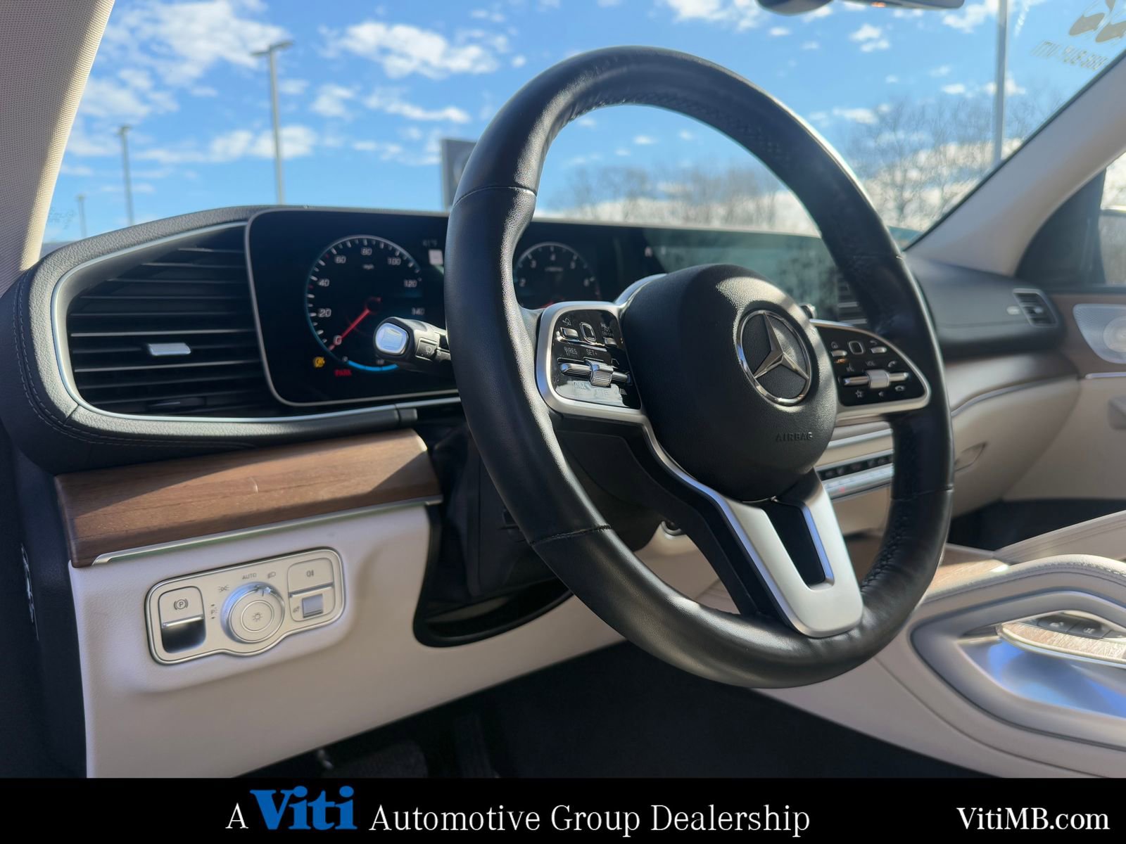 Certified 2022 Mercedes-Benz GLS 450 4MATIC image 17