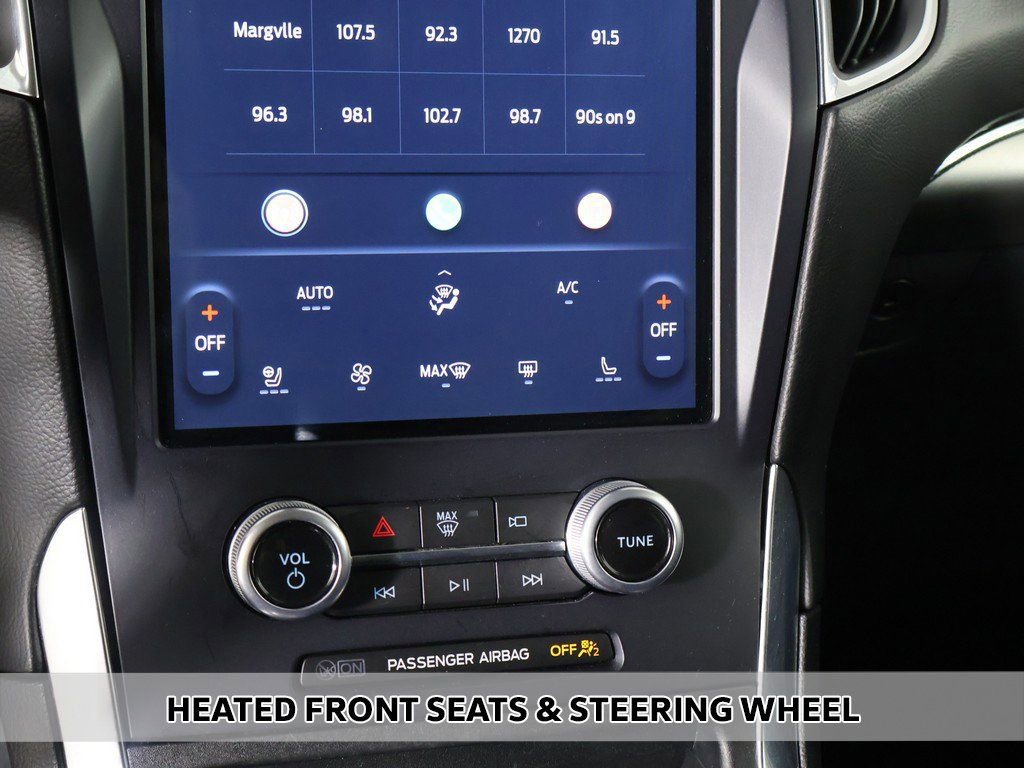 Used 2022 Ford Edge Titanium image 5