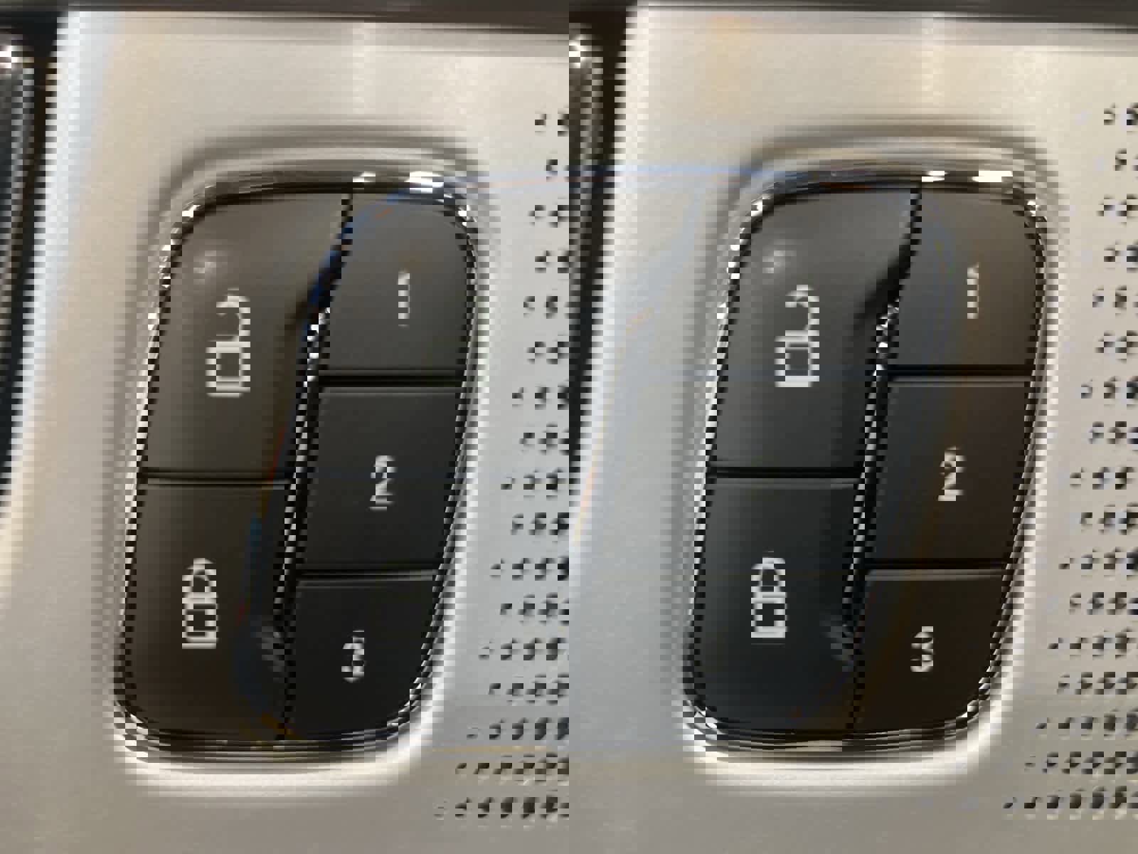 Used 2022 Ford Explorer ST w/ Equipment Group 401A image 16