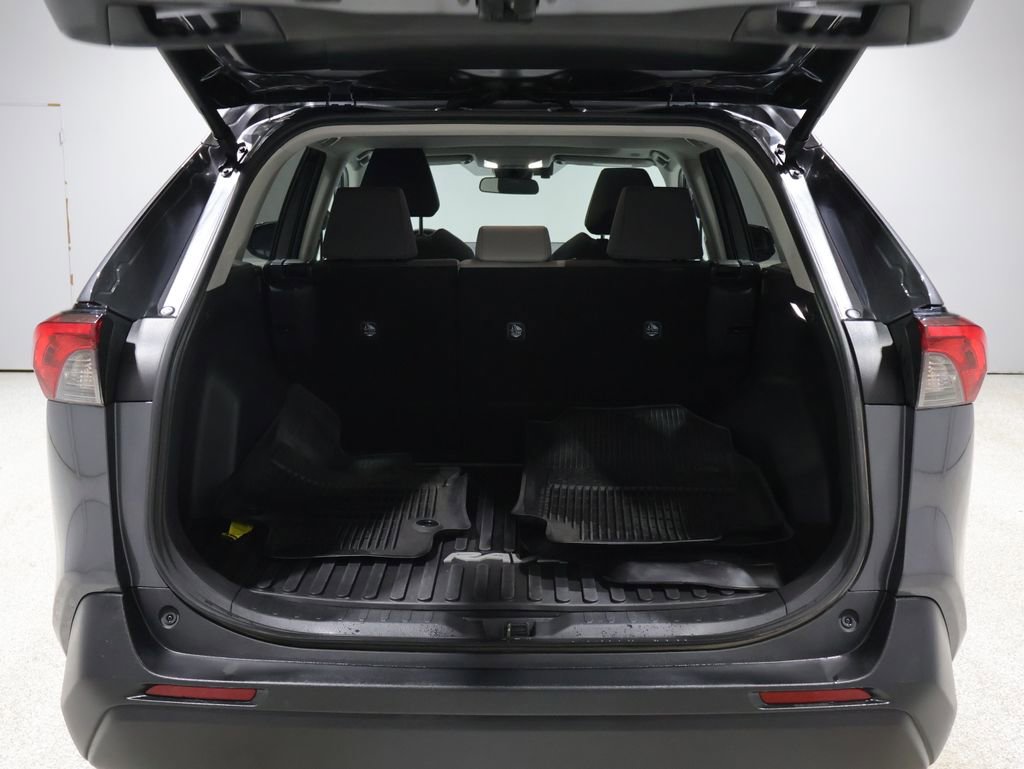 Certified 2024 Toyota RAV4 XLE w/ Convenience Package image 5