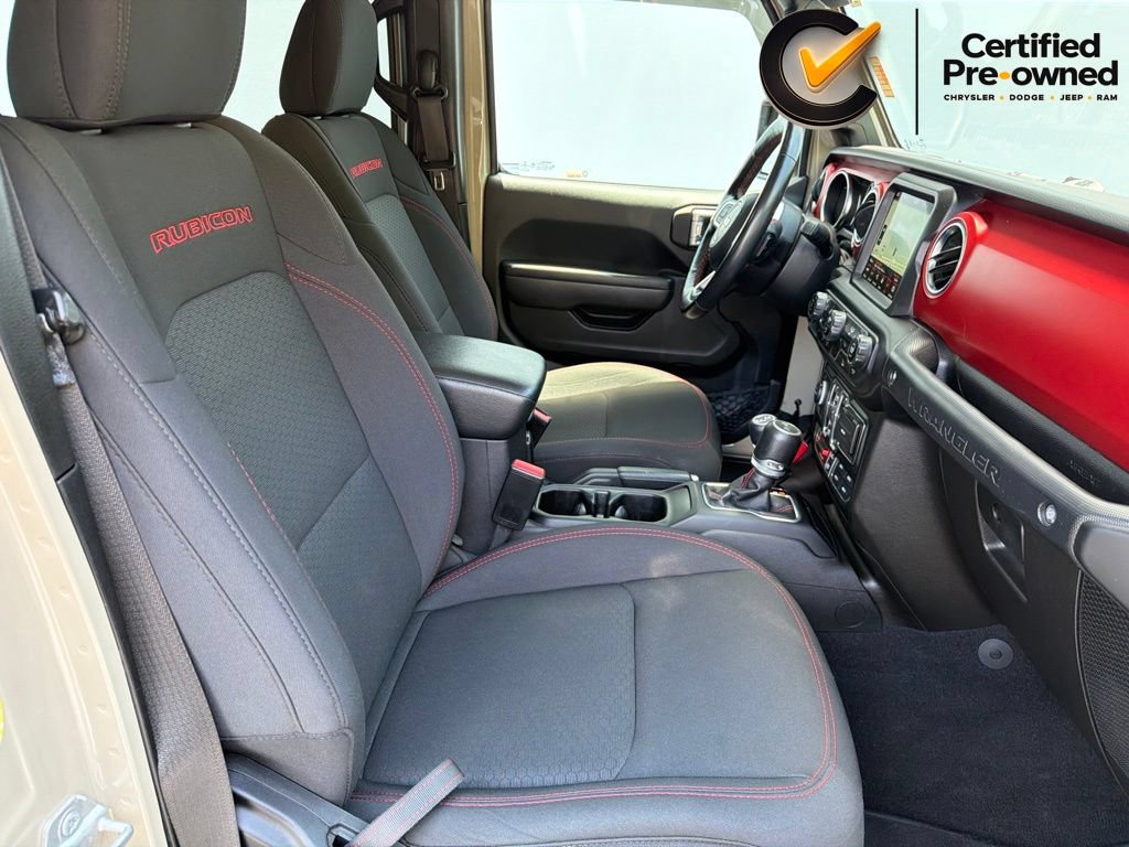 Certified 2022 Jeep Wrangler Unlimited Rubicon w/ Dual Top Group AWD/4WD image 32
