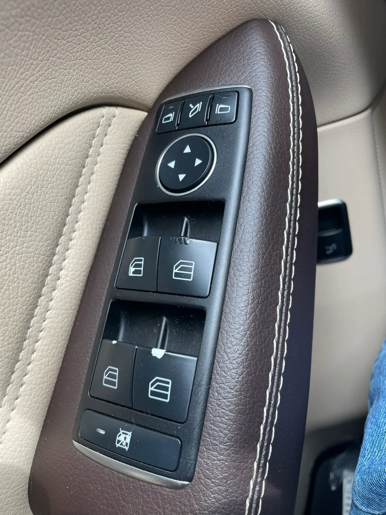 Used 2016 Mercedes-Benz GLE 350 4MATIC image 7