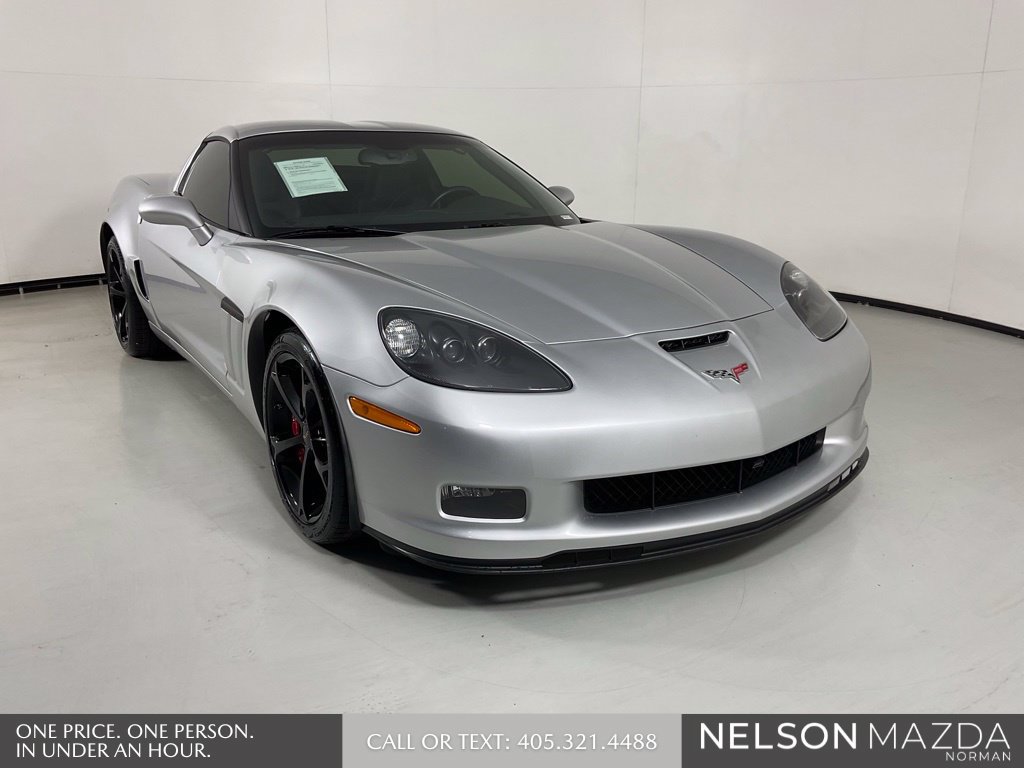 Used 2013 Chevrolet Corvette Grand Sport RWD image 3