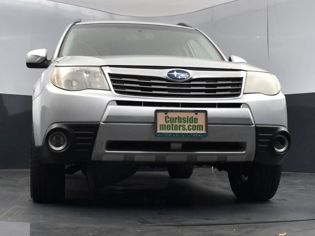 Used 2010 Subaru Forester 2.5X Limited AWD/4WD image 27