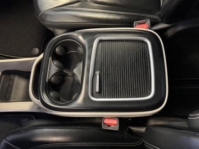 Used 2022 Chrysler Pacifica Touring-L image 29