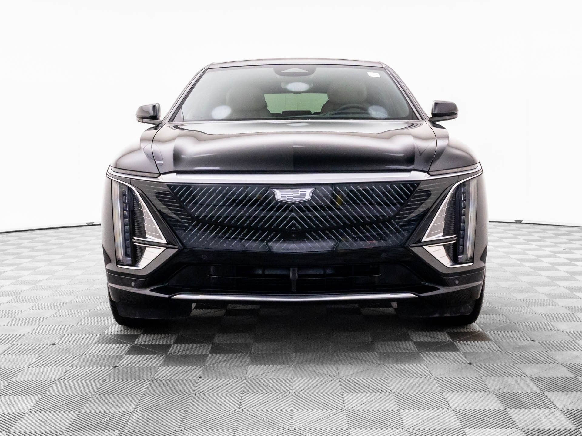 Certified 2026 Cadillac Lyriq Signature Luxury w/ Nappa Leather Package AWD/4WD image 10