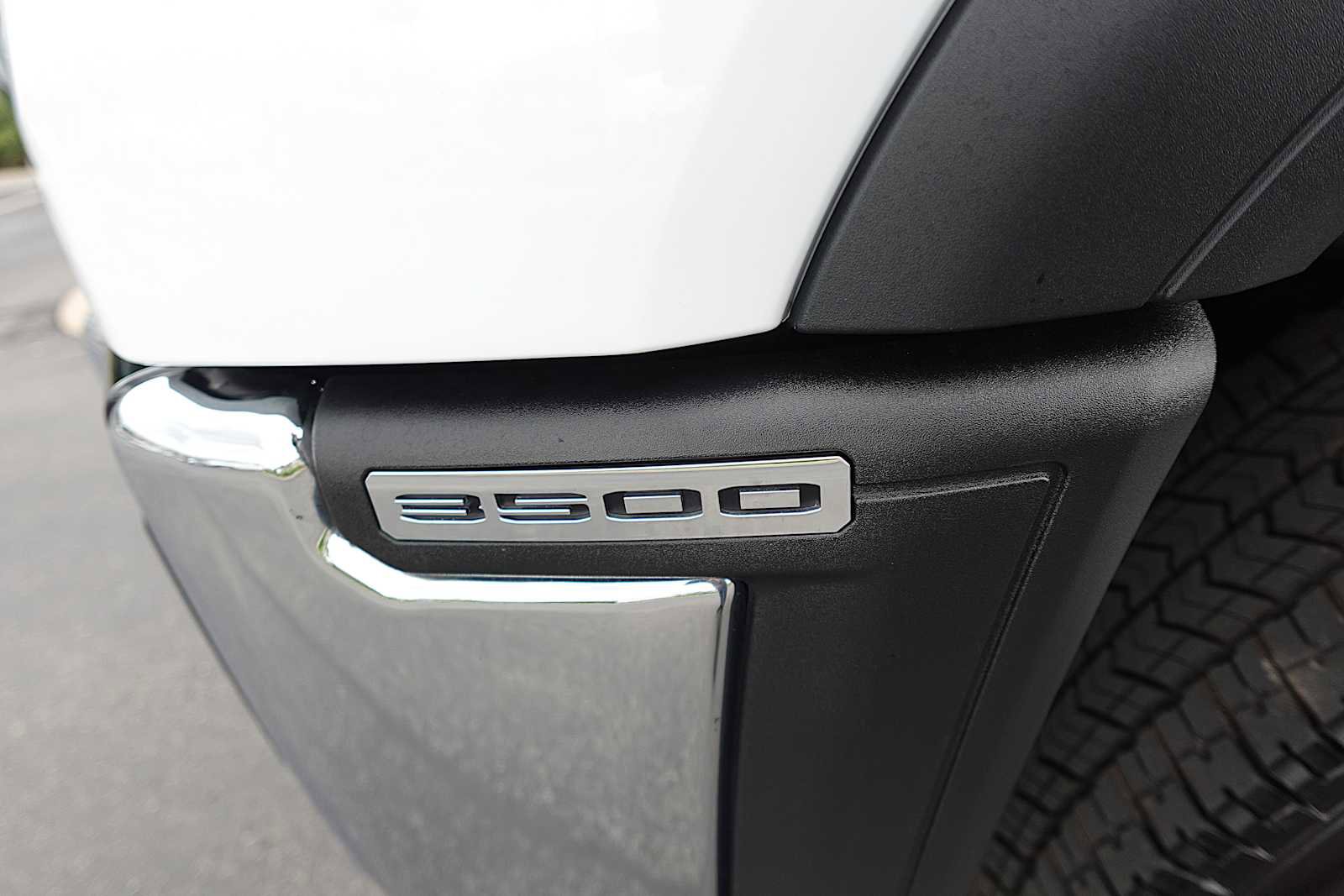 New 2026 GMC Sierra 3500 Pro w/ Convenience Package RWD image 13